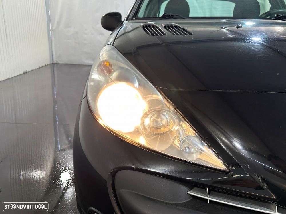 Peugeot 206+ 1.1 Urban - 15