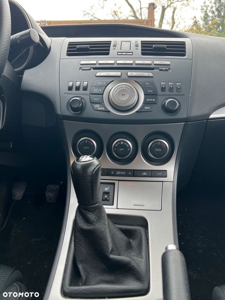Mazda 3 - 13