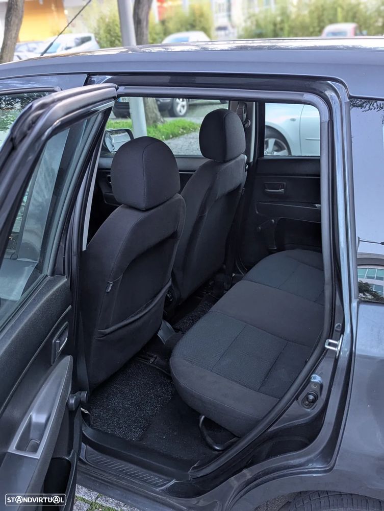 Mazda 2 1.25 Exclusive - 7