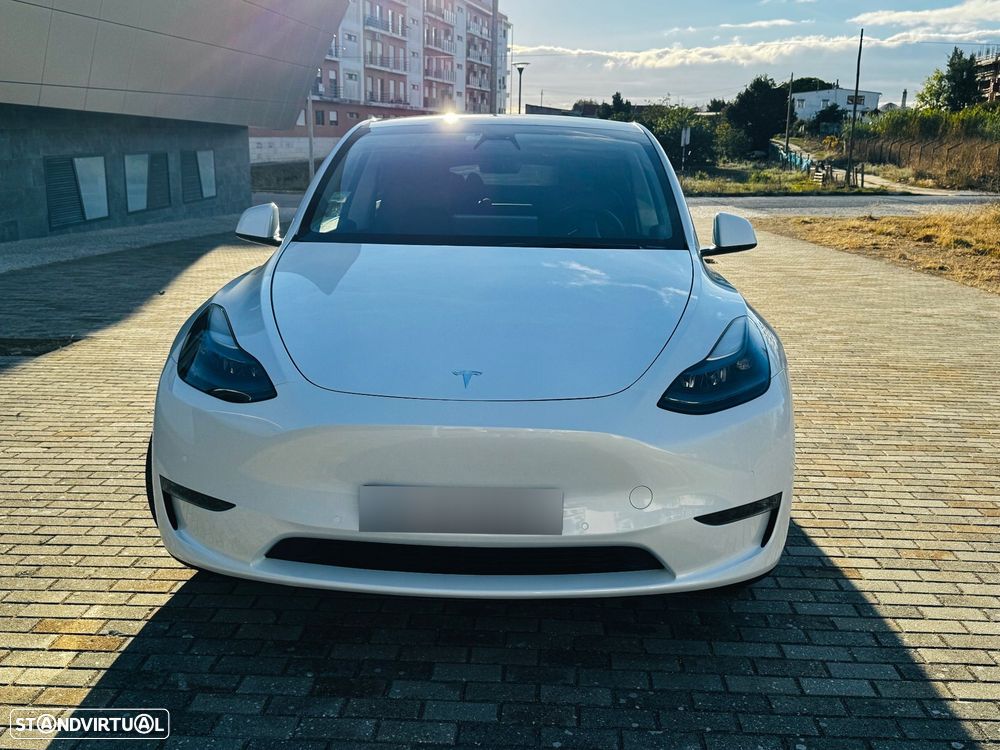 Tesla Model Y 2021 photo 2