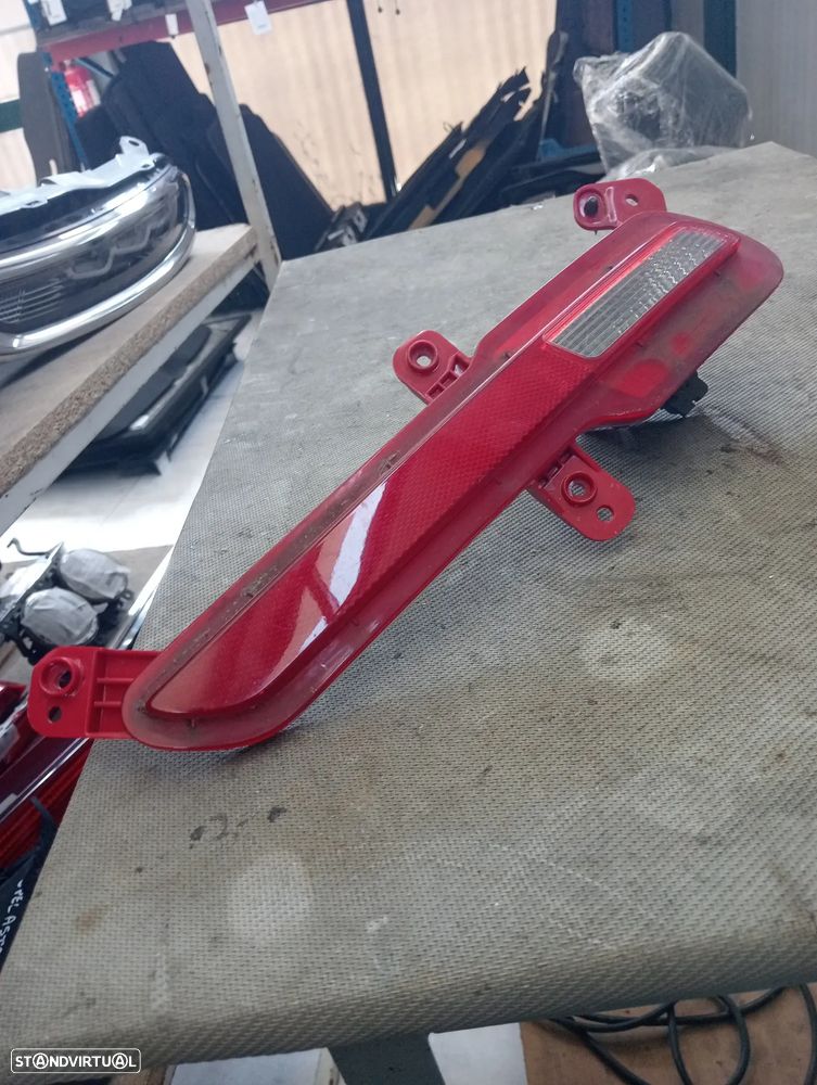 Farolim nevoeiro direito Kia Niro 16 - / R 92406-G5000 DOT - 1