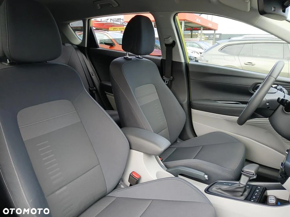 Hyundai Bayon 1.0 T-GDI Executive DCT - 21
