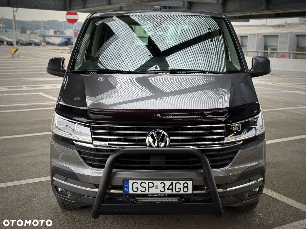 Volkswagen Caravelle 2.0 TDI L1 Highline 4Motion DSG - 2