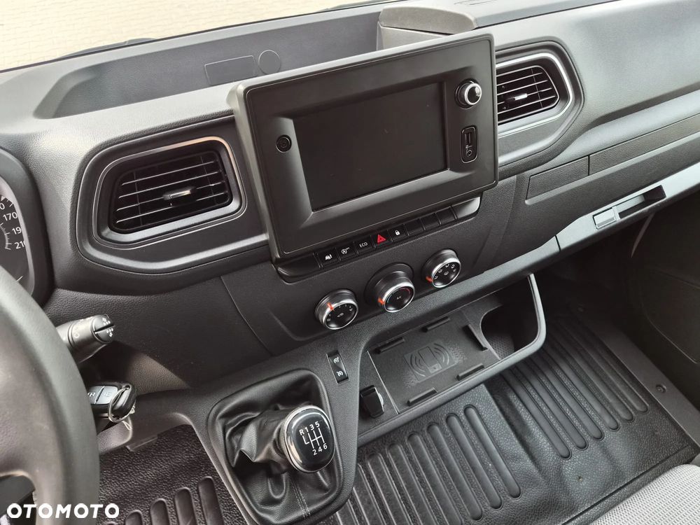 Renault Master - 10
