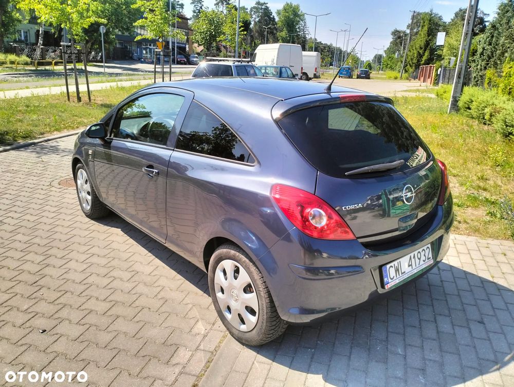 Opel Corsa 1.4 16V Active - 10