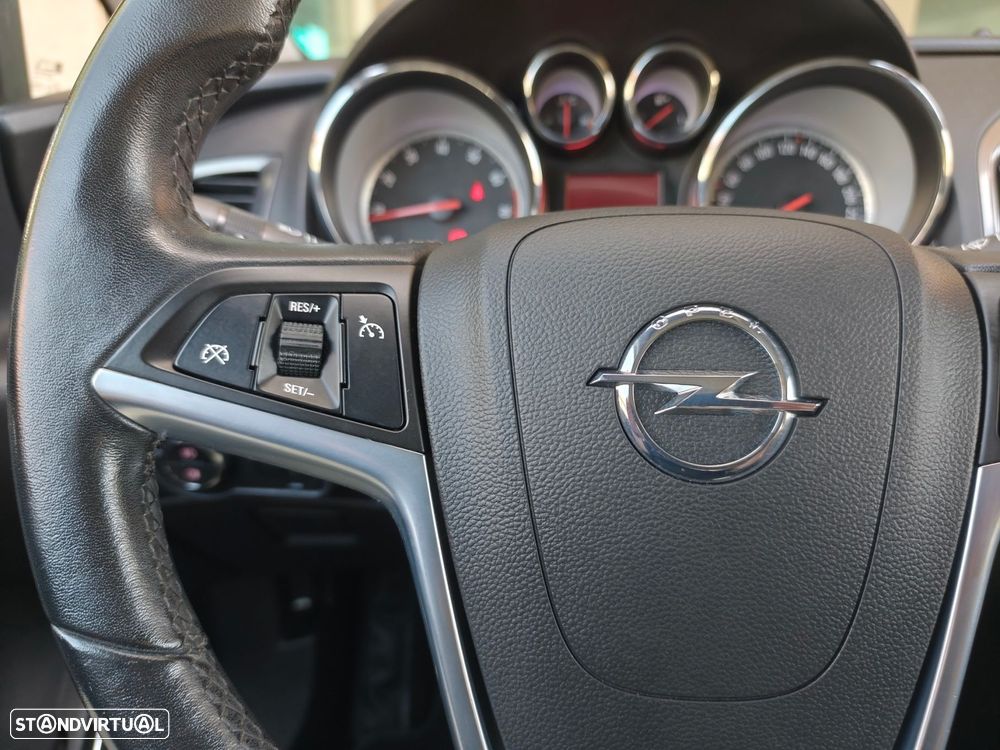 Opel Astra Sports Tourer 1.6 T Cosmo - 25