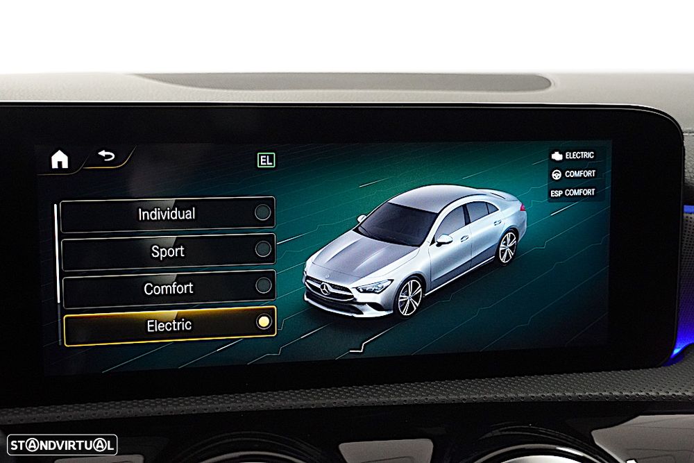 Mercedes-Benz CLA 250 e AMG Line - 29