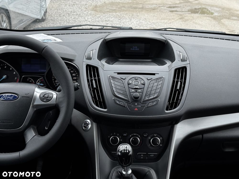 Ford Kuga 1.6 EcoBoost 2x4 Trend - 27