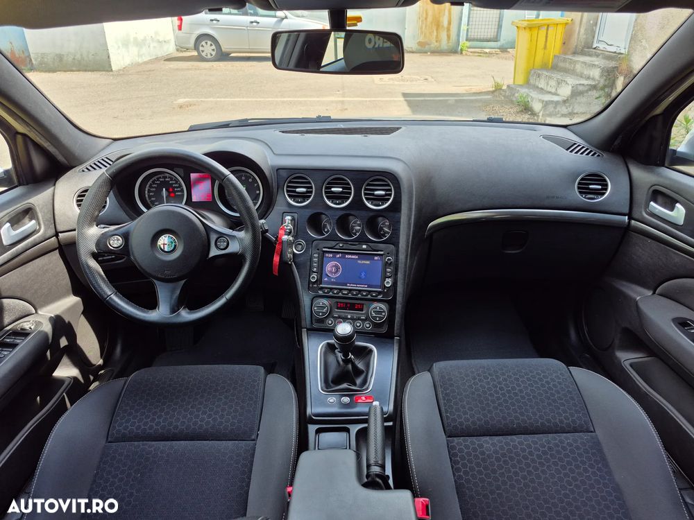 Alfa Romeo 159 1.8 MPI 16V Impression - 4