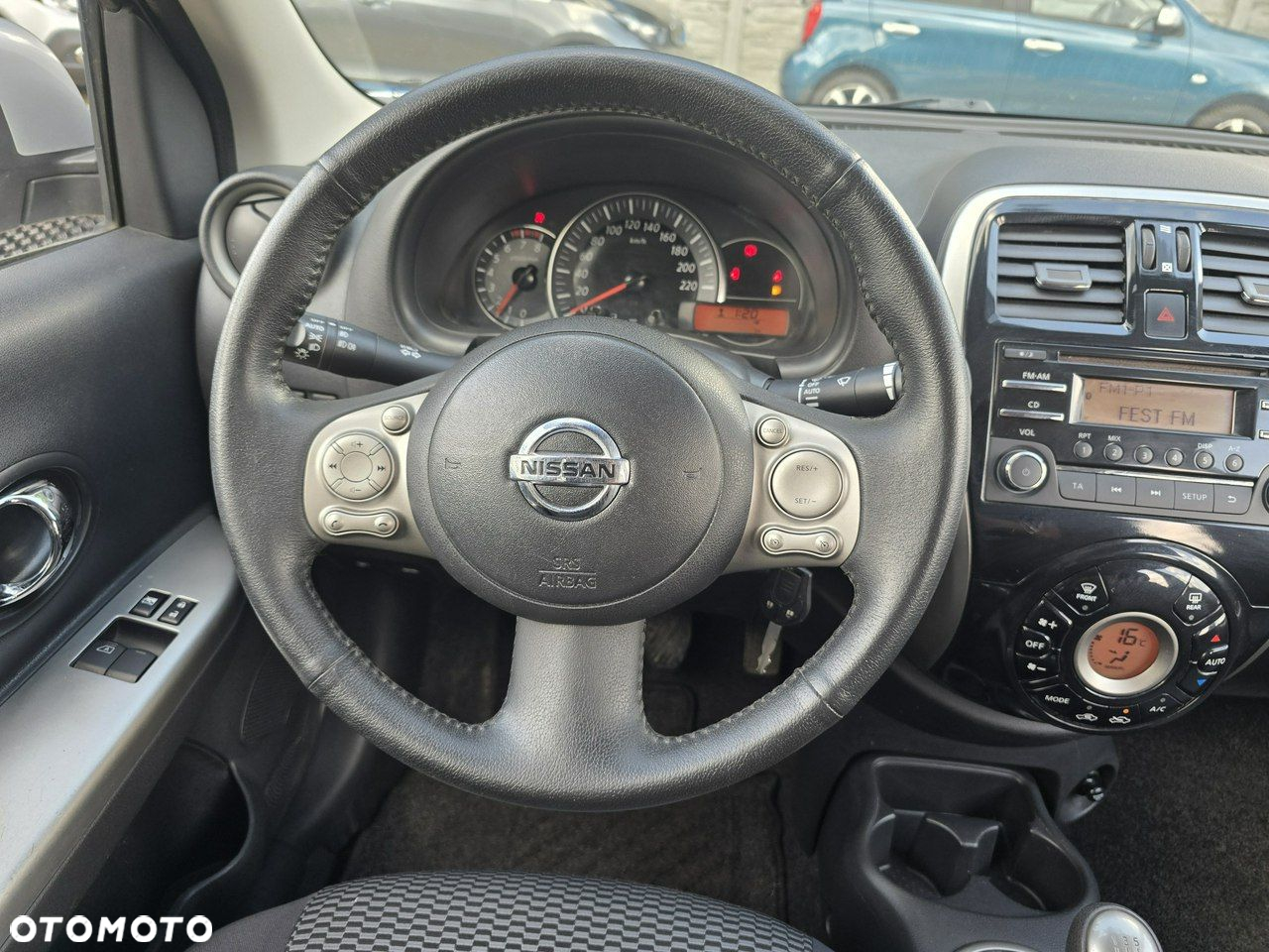 Nissan Micra - 15