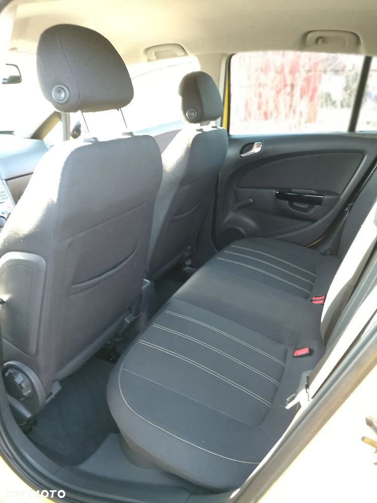 Opel Corsa - 7