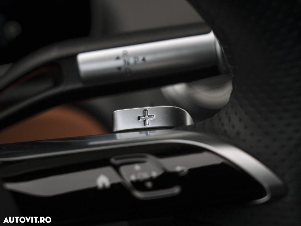 Mercedes-Benz S - 26