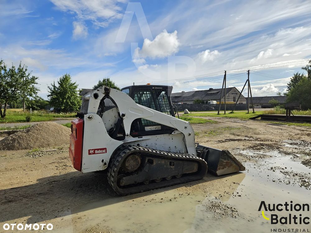 Bobcat T 300 - 11