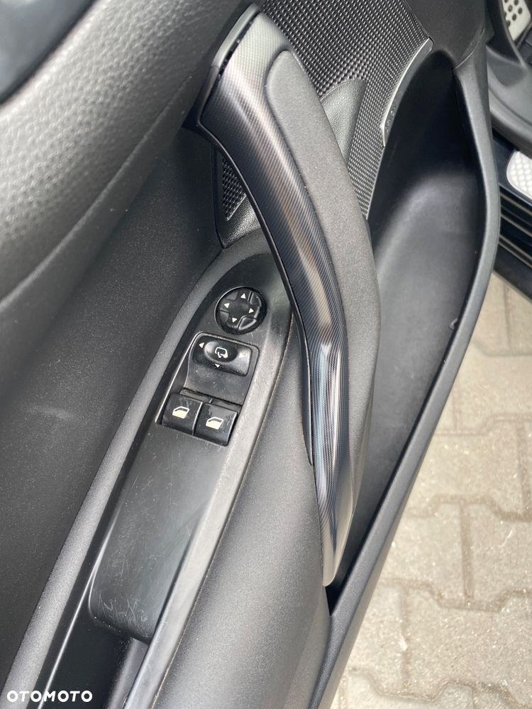 Citroën DS4 1.6 e-HDi SoChic MCP - 25