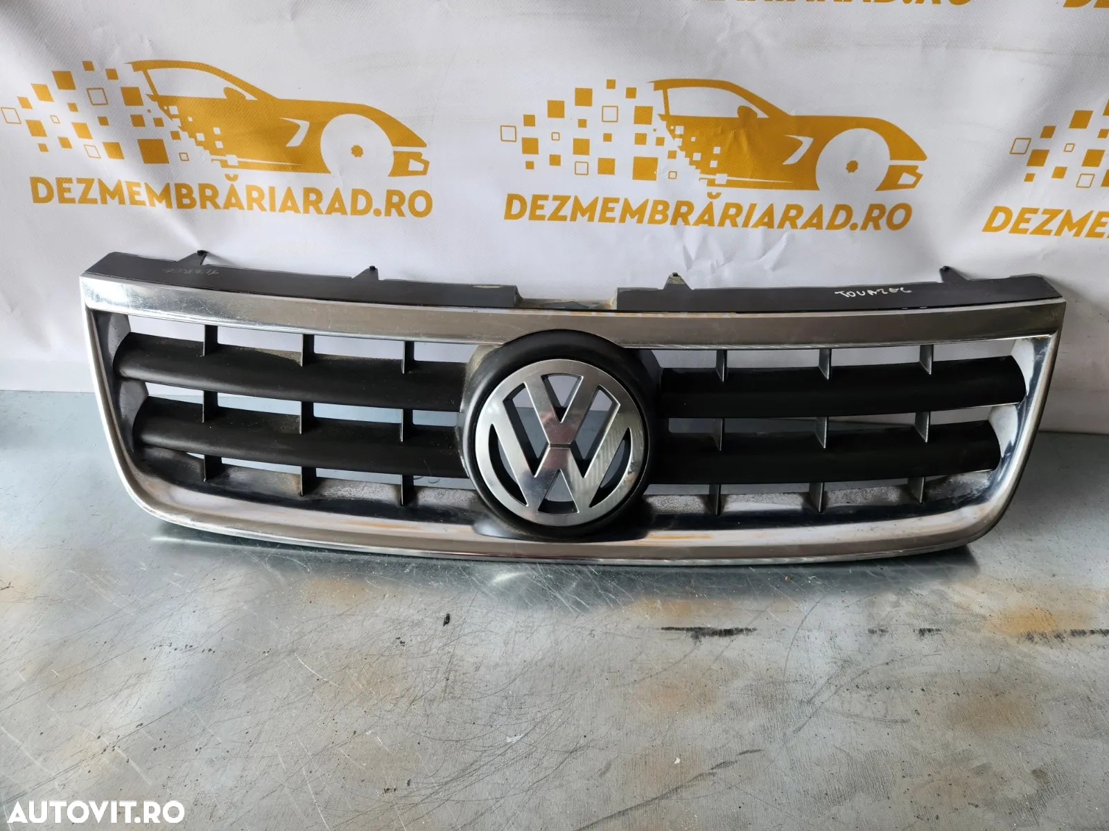 Grila Fata Radiator Vw Touareg 7L Originala Intacta An 2002-2003-2004-2005-2006 - 2