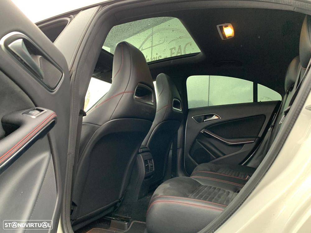 Mercedes-Benz CLA 45 AMG 4-Matic - 21