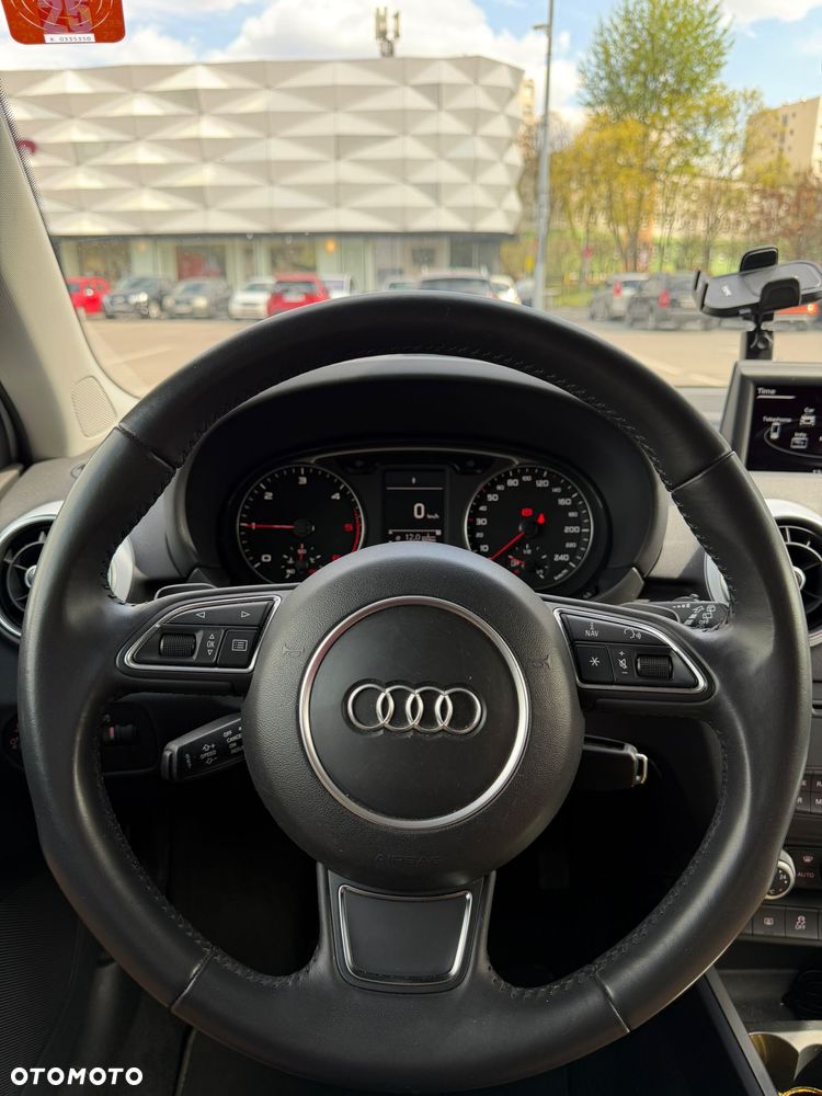 Audi A1 Sportback 1.6 TDI S tronic Ambition - 35