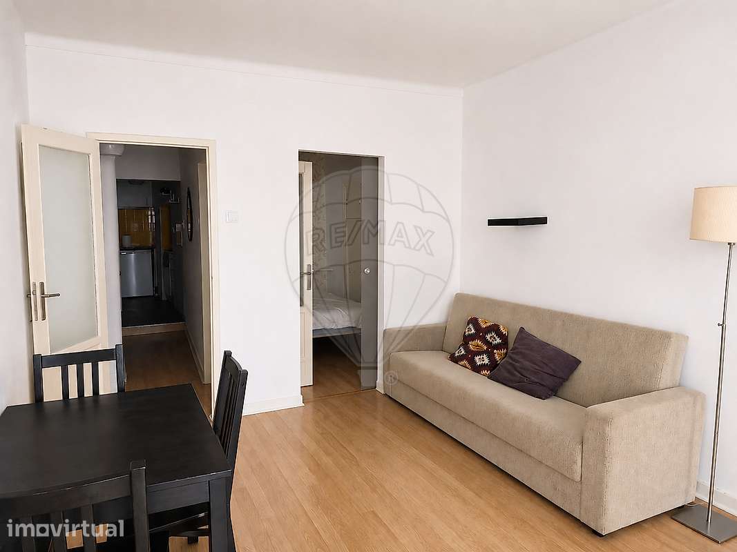 Apartamento T1 para arrendamento - Grande imagem: 2/18