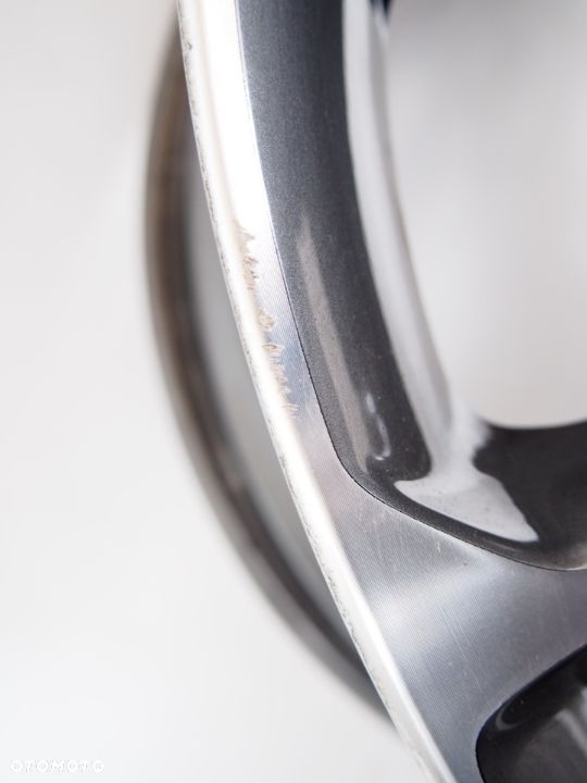 Kia NIro Soul Ceed Felga 17,5x18 et 50 - 2