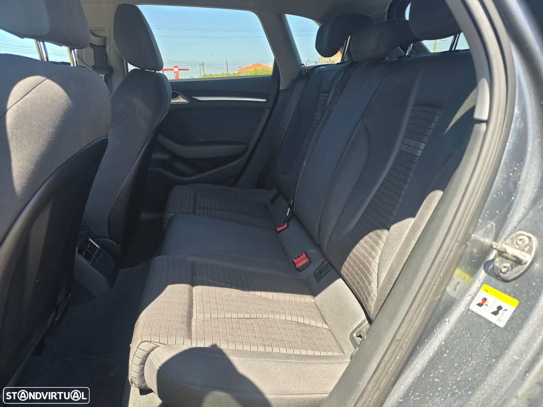 Audi A3 Sportback 30 TDI Design - 9