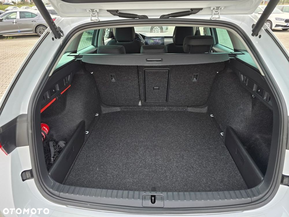 Skoda Octavia 1.5 TSI e-Tec Style DSG - 32