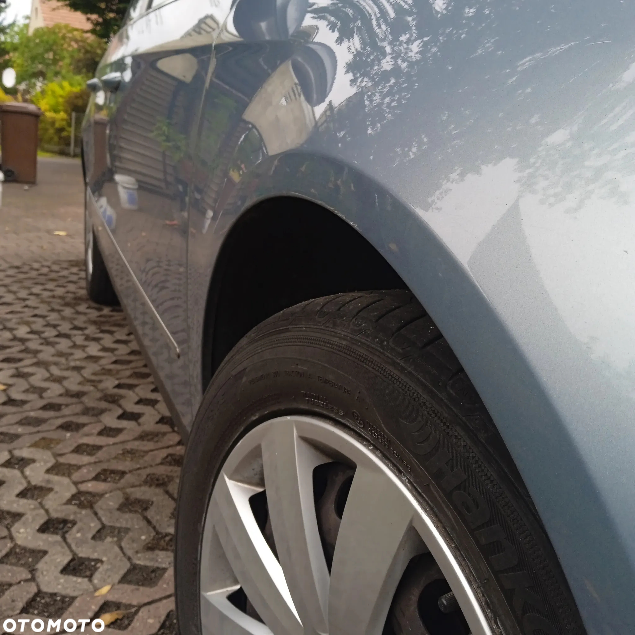 Volkswagen Passat 1.6 TDI DPF BlueMot Comfortline - 32