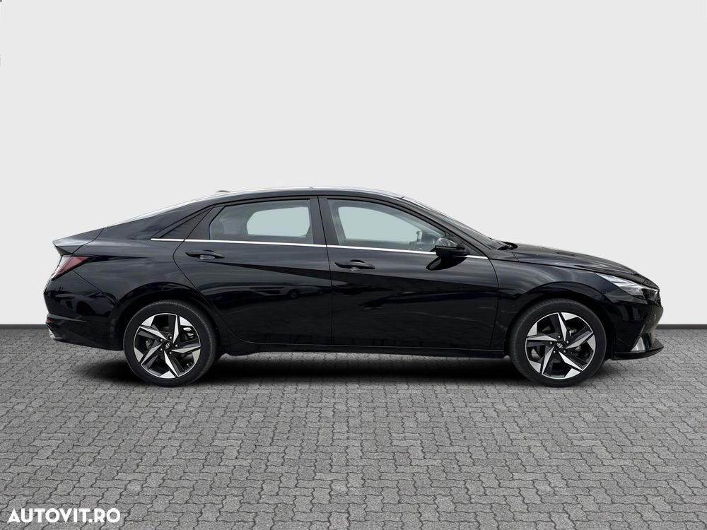 HYUNDAI Elantra 2022 — imagine 11