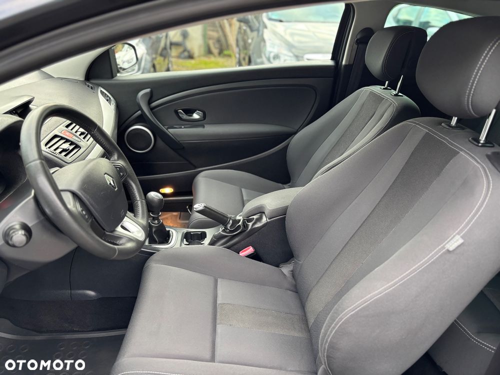 Renault Megane TCe 130 Coupe Dynamique - 16