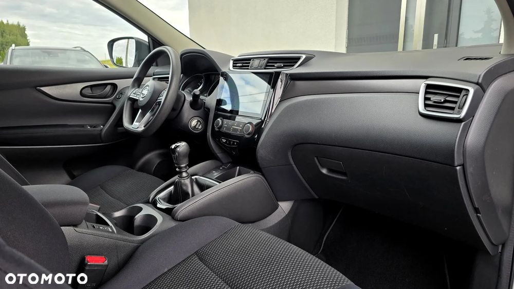 Nissan Qashqai 1.2 DIG-T N-Connecta - 28