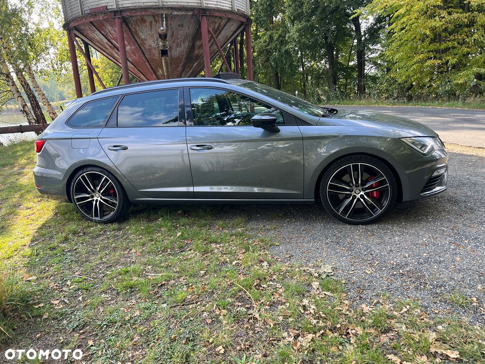 Seat Leon ST 2.0 TSI Start&Stop DSG Cupra 300 - 4
