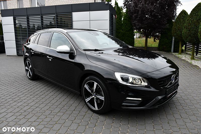 Volvo V60 D4 Geartronic R-Design - 4