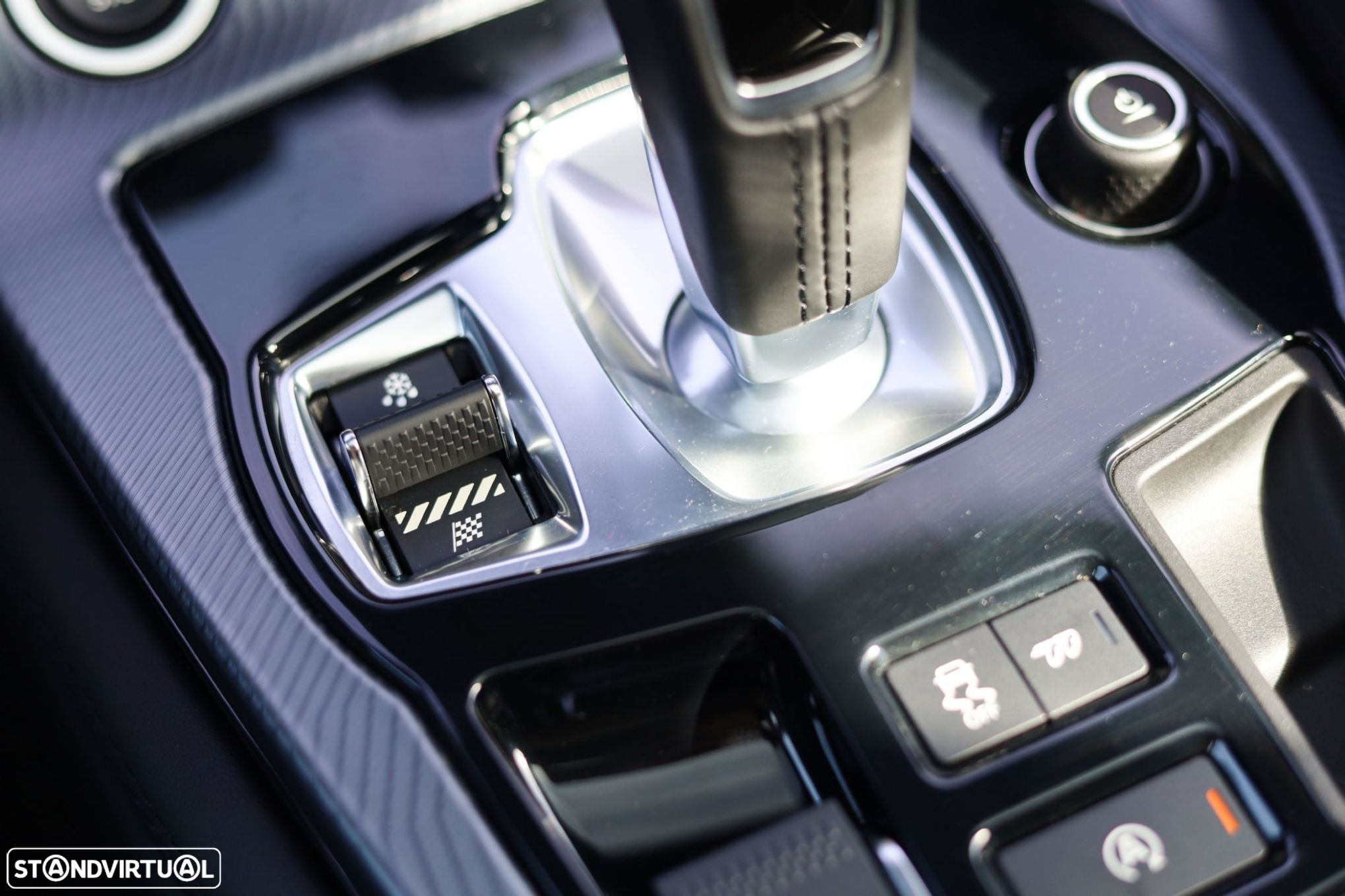 Jaguar F-Type 2.0 i4 R-Dynamic - 21