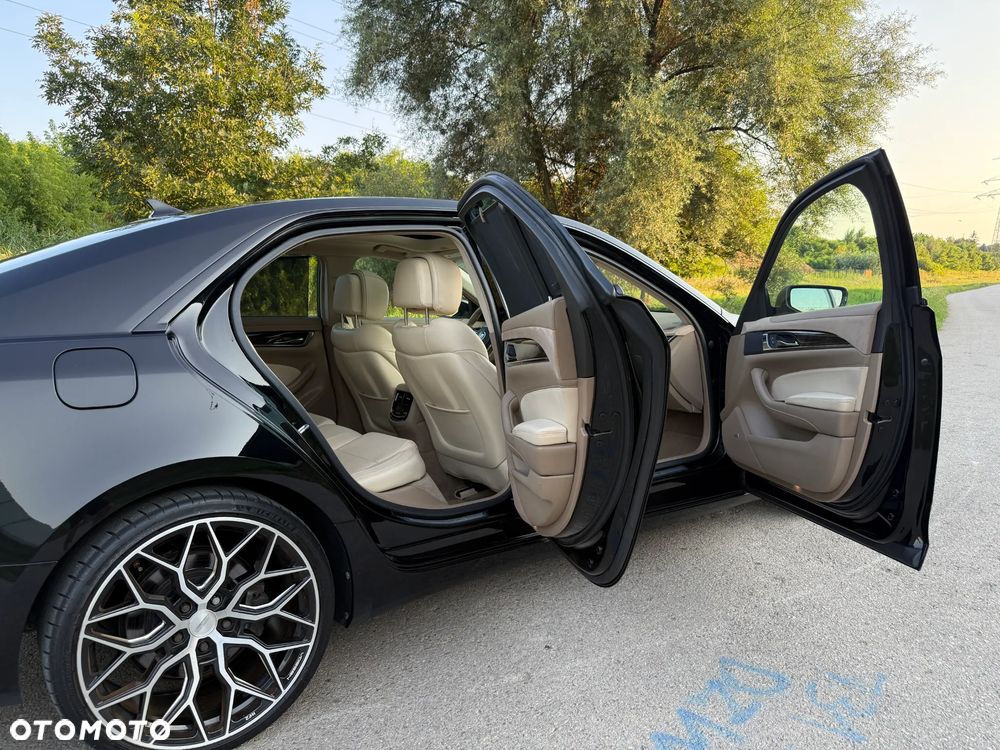 Cadillac CTS - 29
