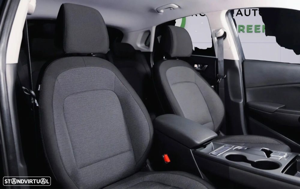 Hyundai Kauai Business - 12