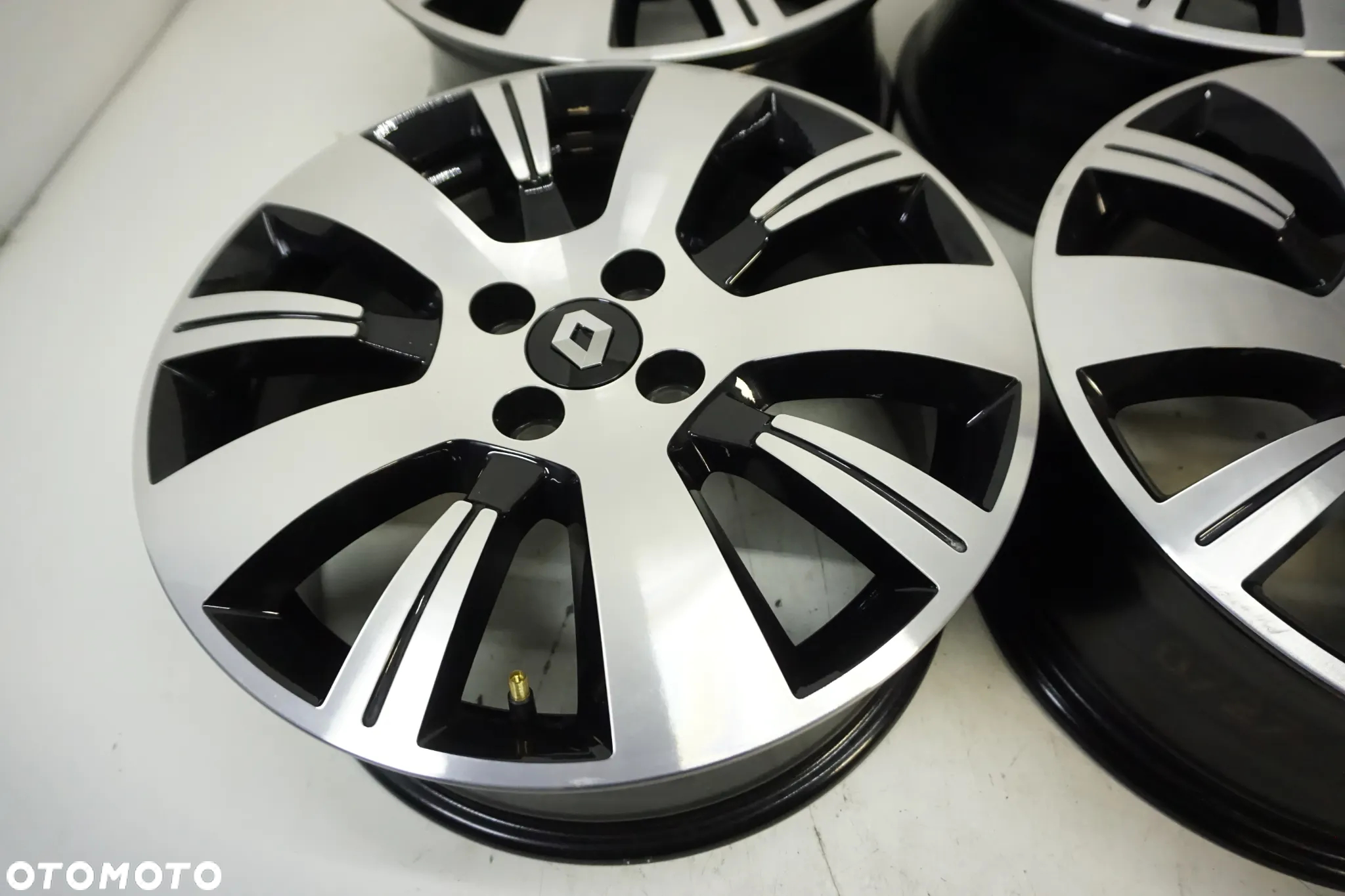 Felgi Aluminiowe 16 Renault Captur Zoe Clio Dacia Logan Dokker Sandero Jogger Sandero Stepway  ORYGINAŁ - 6
