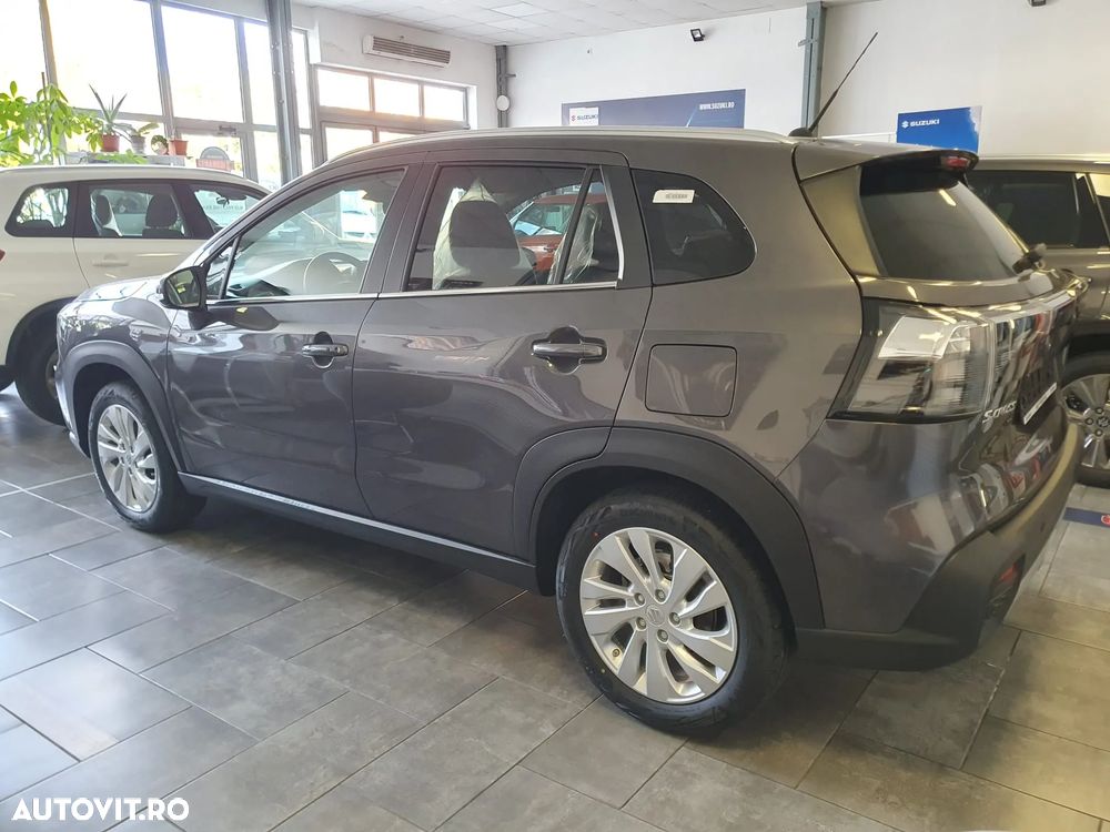 Suzuki SX4 S-Cross 1.4 Boosterjet MHEV Passion - 3