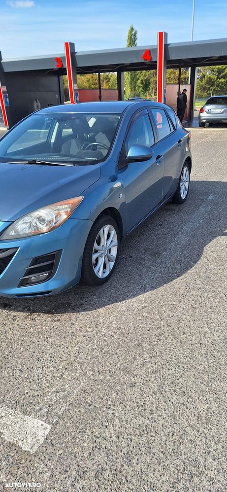 Mazda 3 2010 photo 4