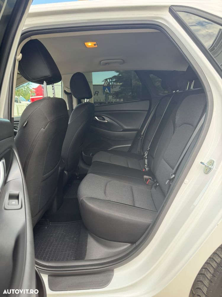 HYUNDAI i30 2021 — imagine 11