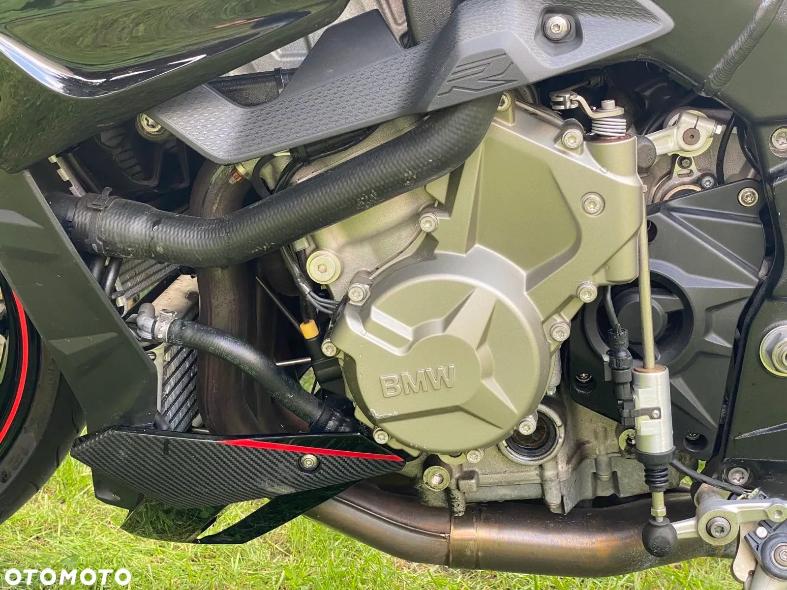 BMW S - 18