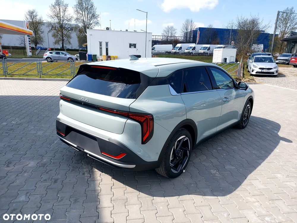 Kia K4 - 6