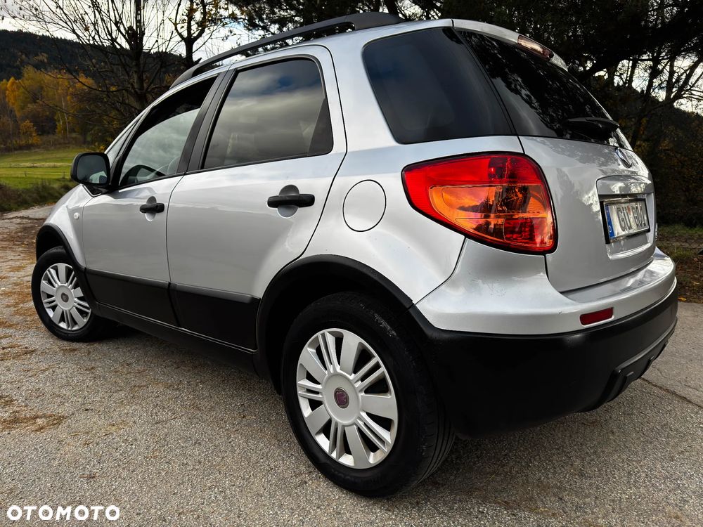 Fiat Sedici 1.6 16V 4x4 Emotion - 2