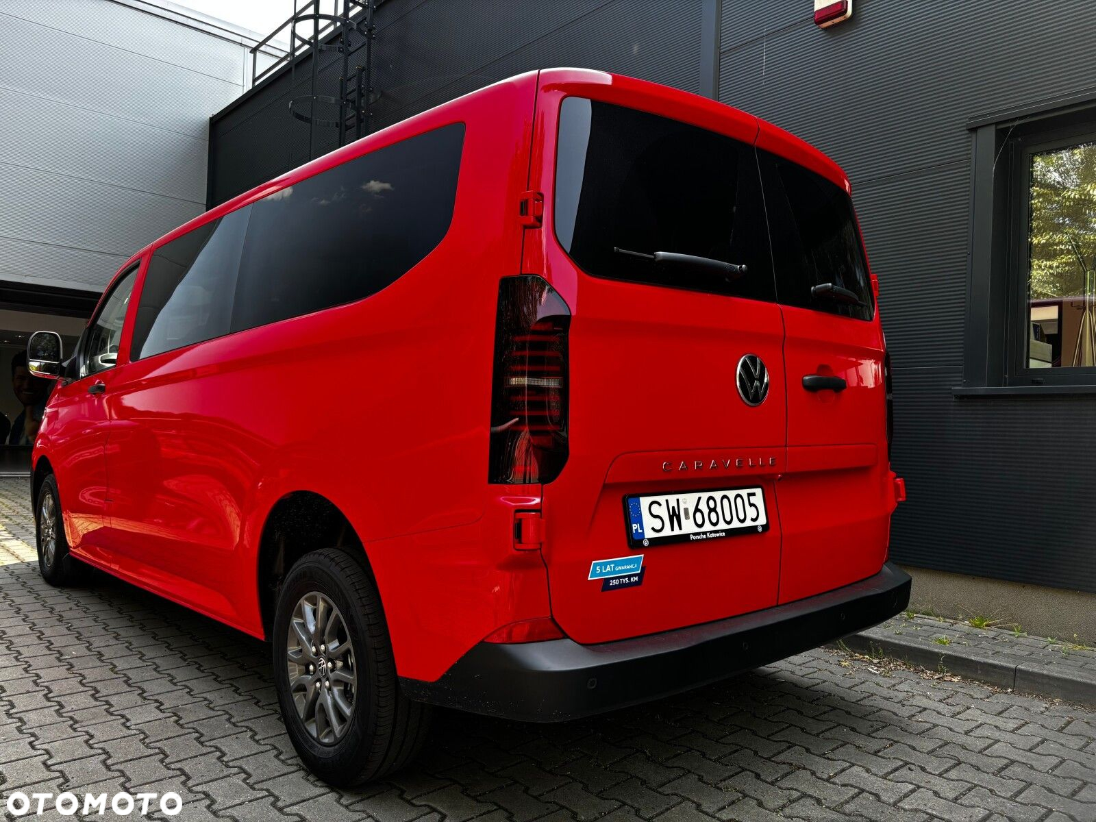 Volkswagen Nowa Caravelle 2.0 TDI 150 KM 6-manualna L2 - 6