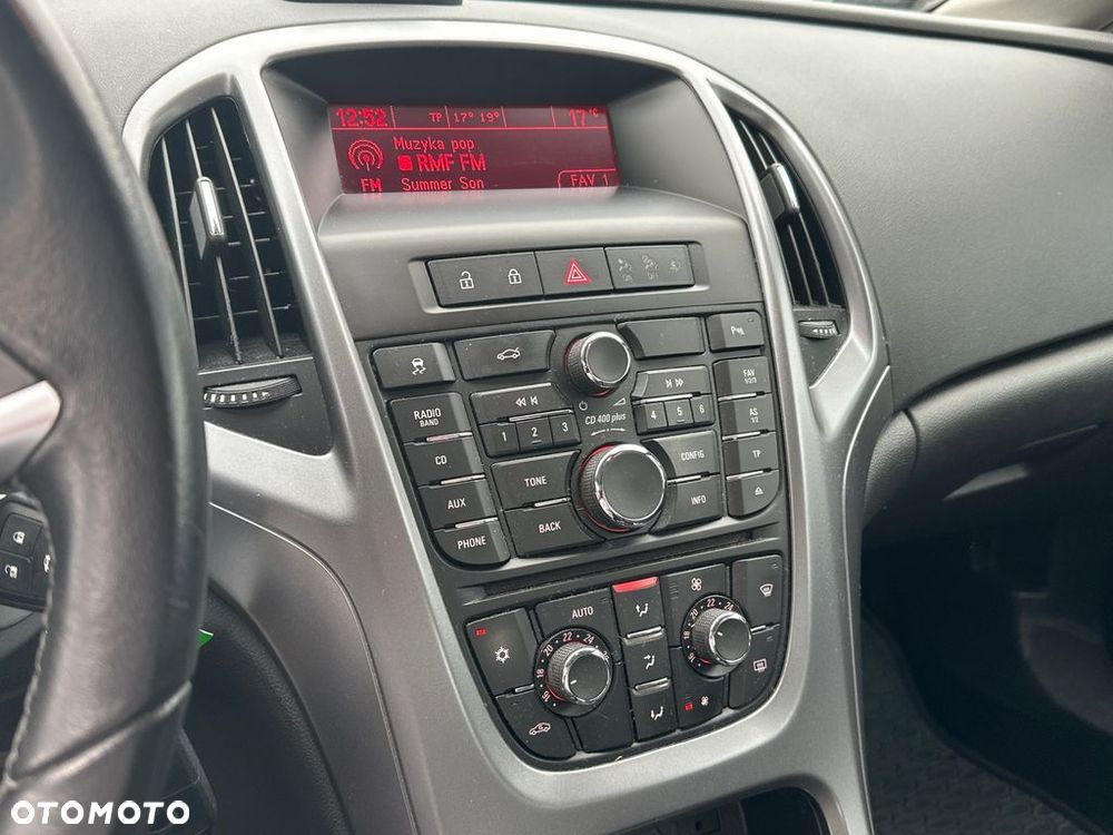 Opel Astra - 17