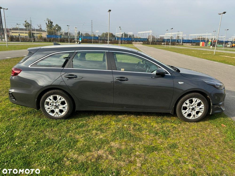 Kia Ceed 1.5 T-GDI M - 6