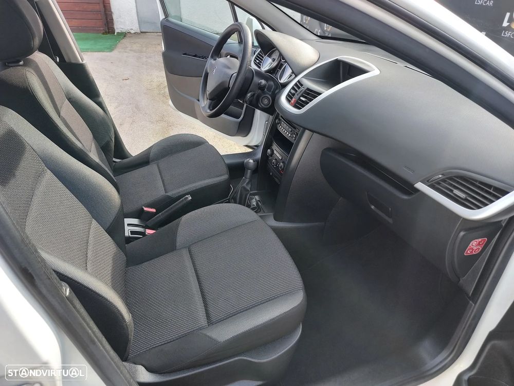 Peugeot 207 1.6 HDi 99g - 11