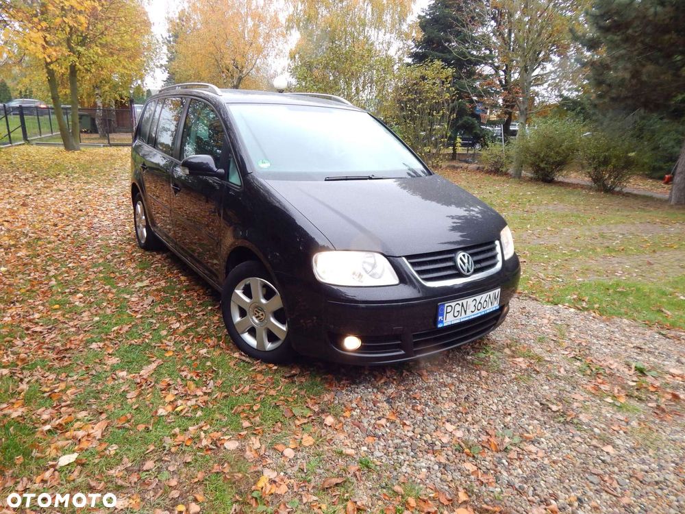 Volkswagen Touran 2004 photo 5