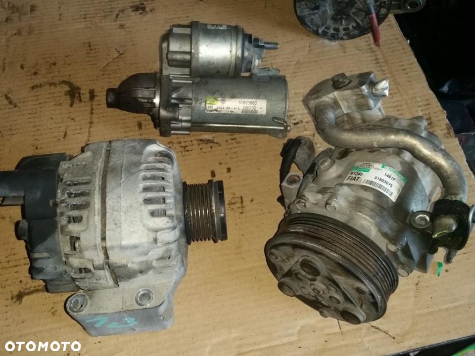 Alternator Fiat Grande Punto 1.3 MultiJet - 1