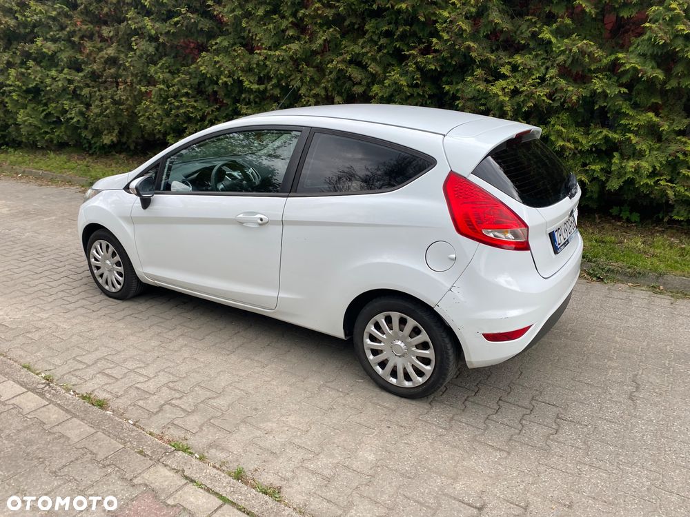 Ford Fiesta 1.25 Trend Edition - 8