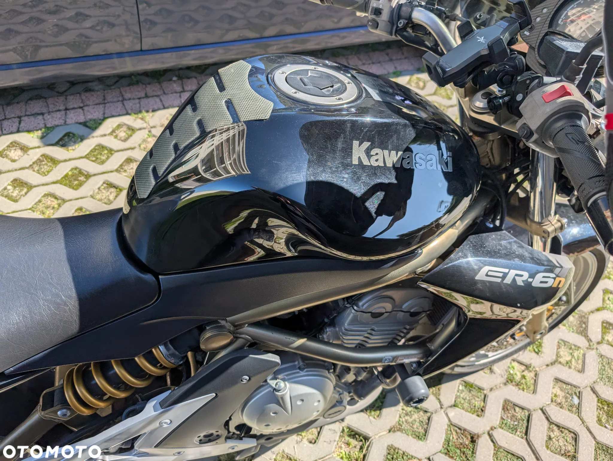 Kawasaki ER - 9