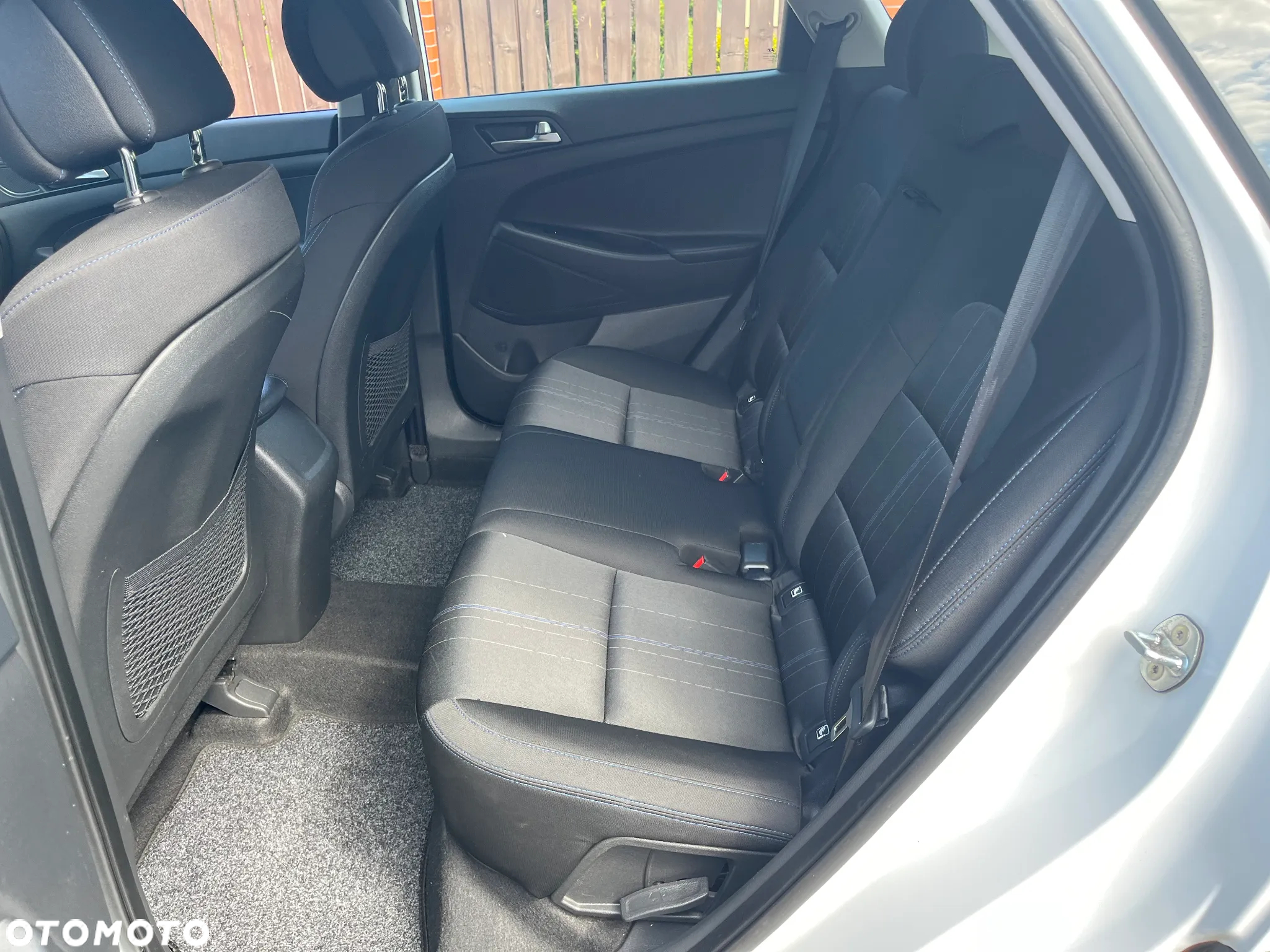 Hyundai Tucson 1.6 GDI BlueDrive Comfort 2WD - 11